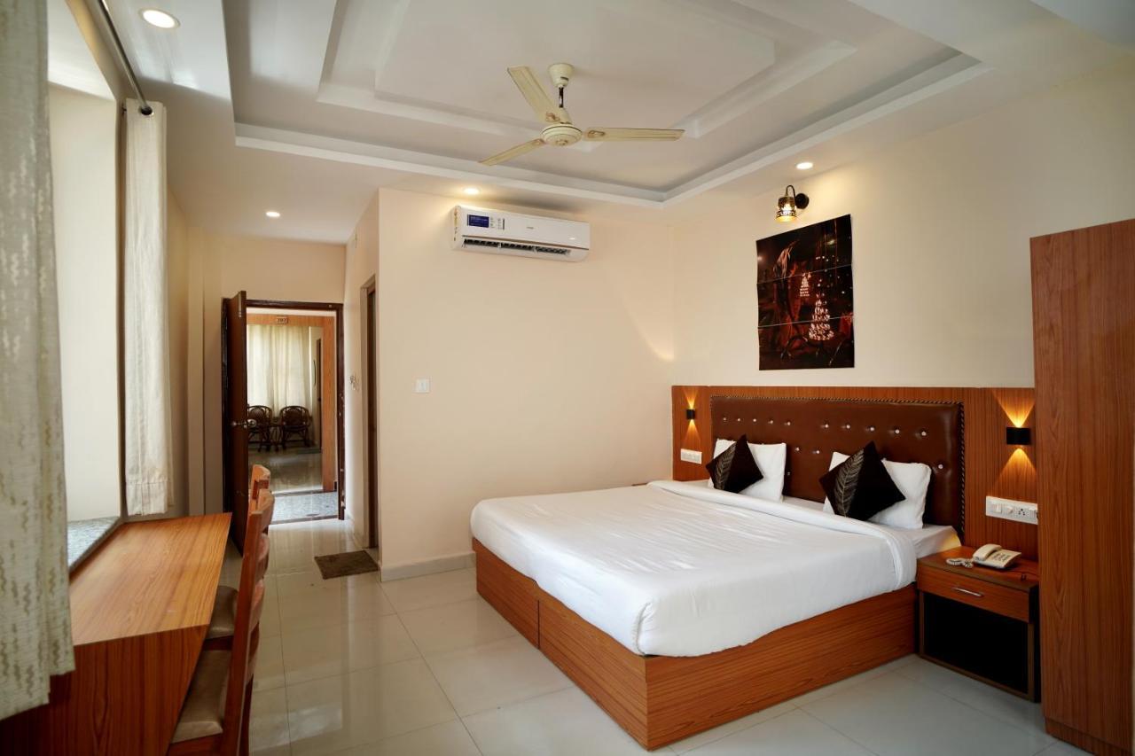 Karwaan Hostel Rishīkesh Екстериор снимка