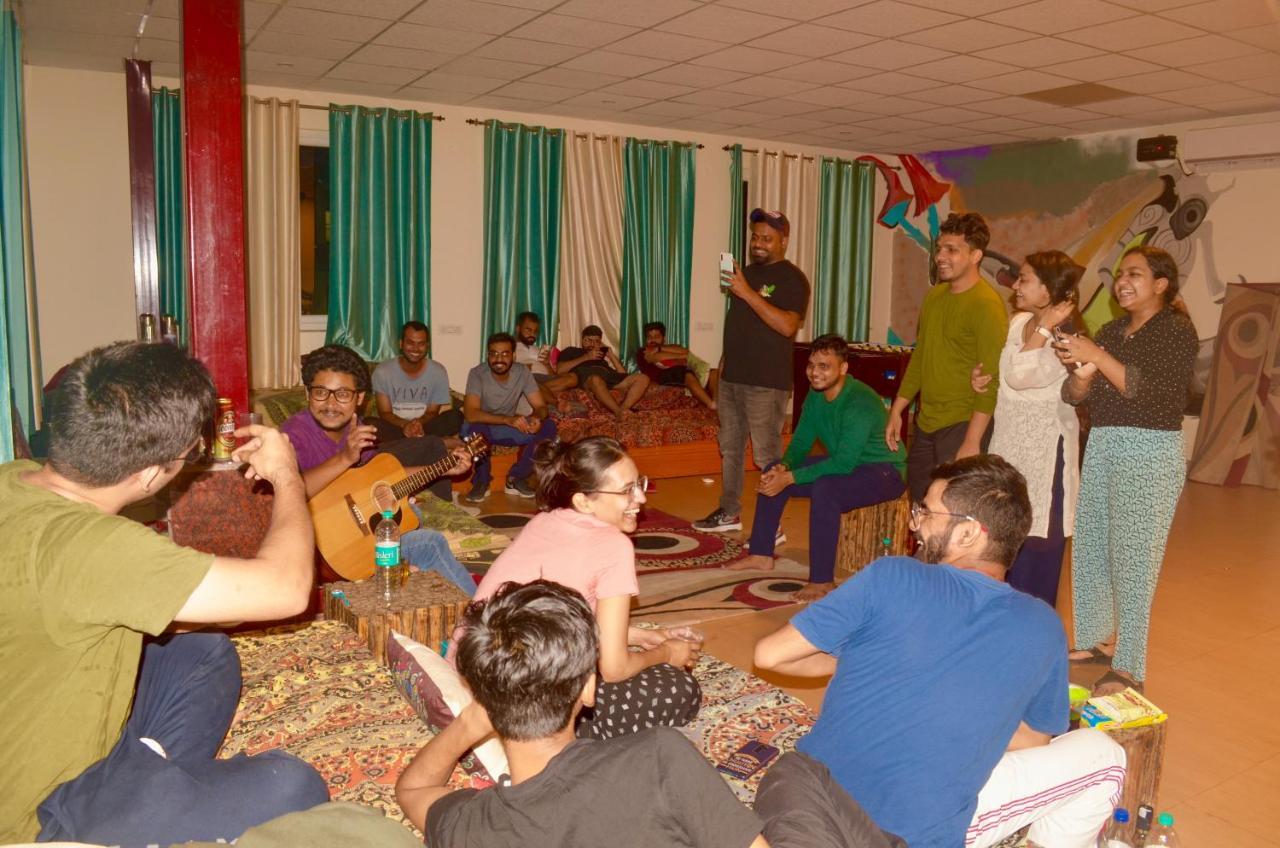 Karwaan Hostel Rishīkesh Екстериор снимка